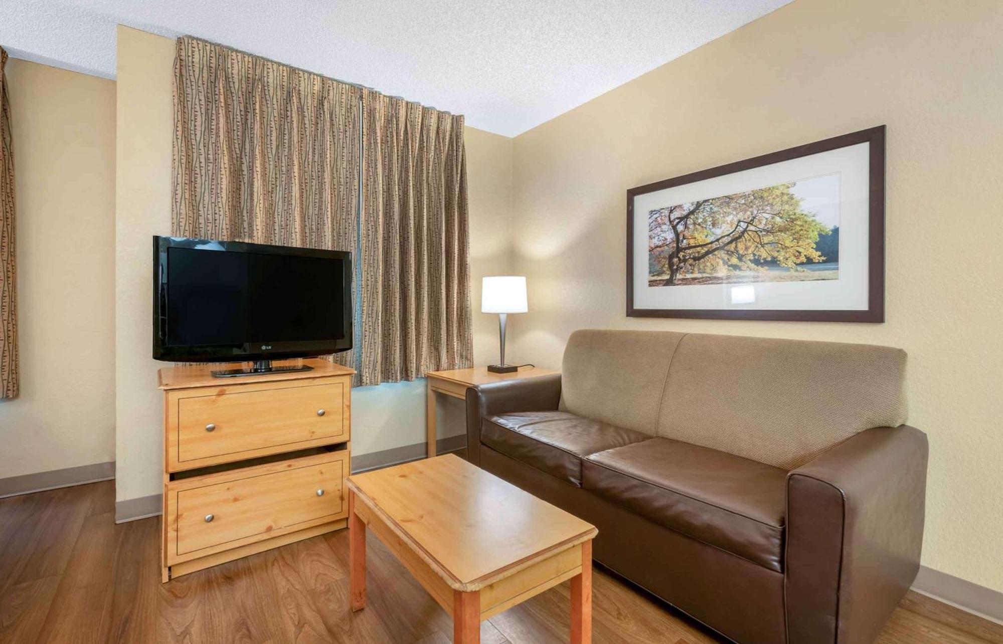 Extended Stay America Select Suites - Jacksonville - Baymeadows Esterno foto