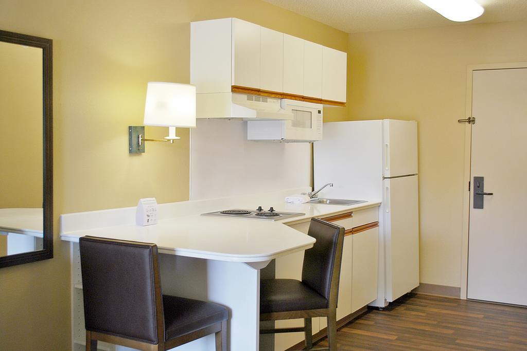 Extended Stay America Select Suites - Jacksonville - Baymeadows Esterno foto